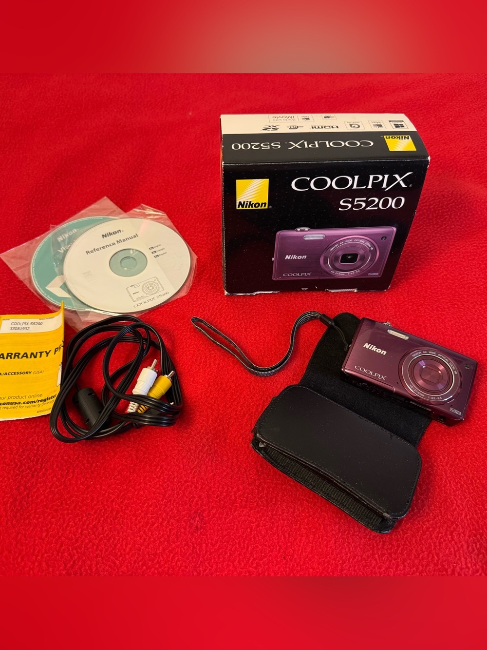Nikon Coolpix S5200 16.0MP Digital Camera Purple w/6x Zoom W/New Batterie